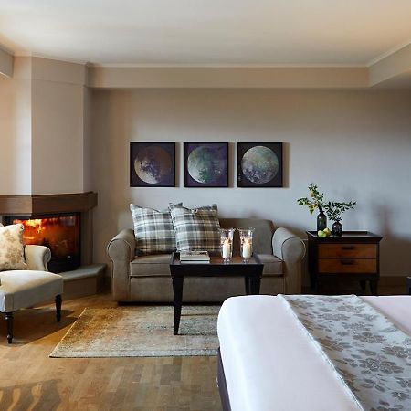 Mountrace Suites & Spa 莫诺登德里 外观 照片