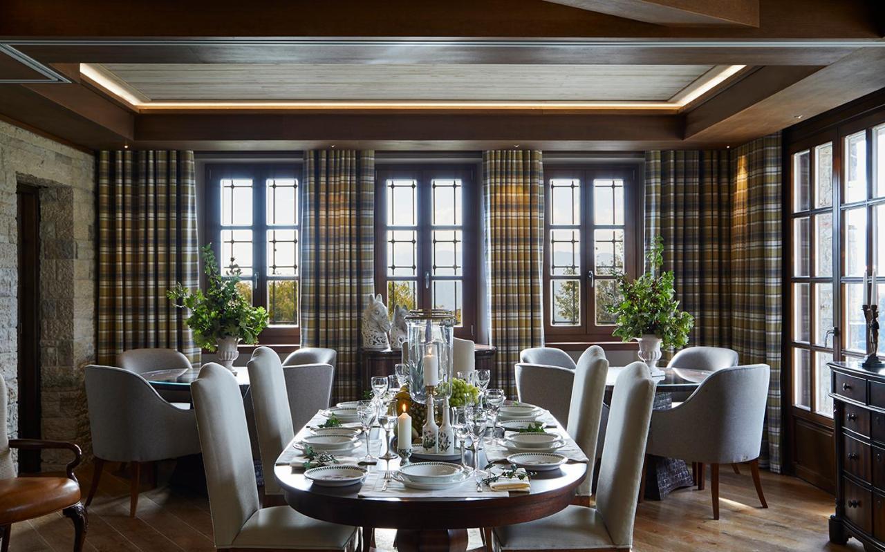 Mountrace Suites & Spa 莫诺登德里 外观 照片