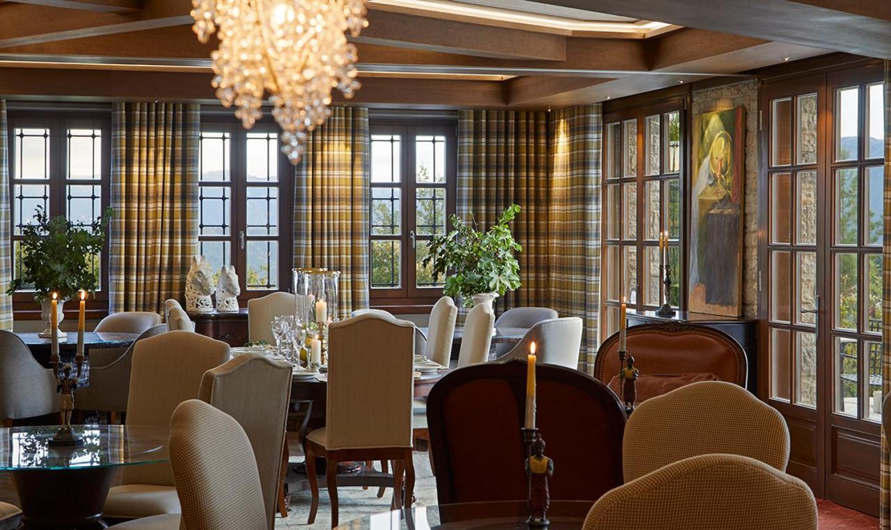 Mountrace Suites & Spa 莫诺登德里 外观 照片