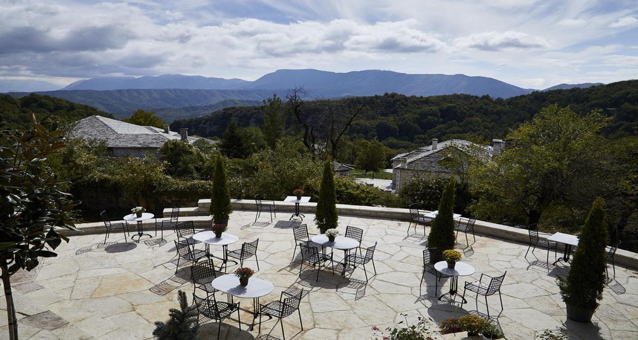 Mountrace Suites & Spa 莫诺登德里 外观 照片