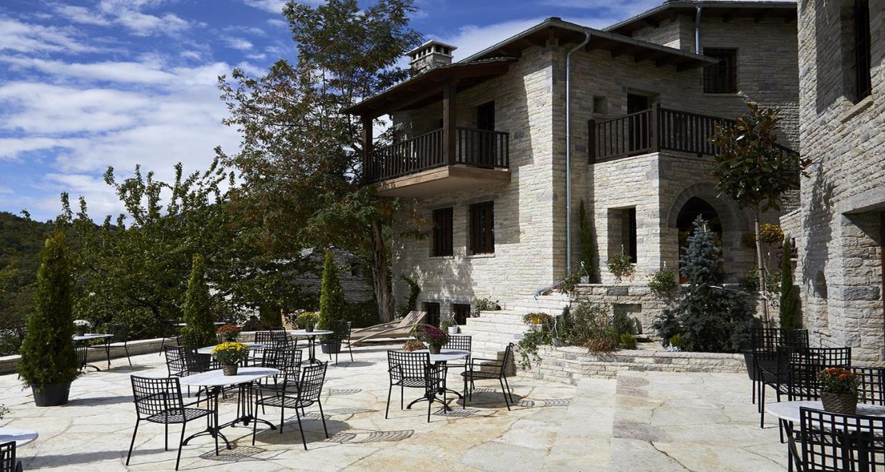 Mountrace Suites & Spa 莫诺登德里 外观 照片