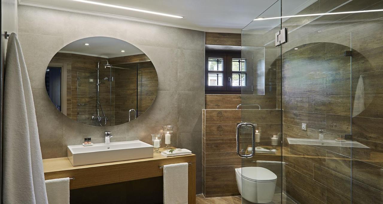 Mountrace Suites & Spa 莫诺登德里 外观 照片